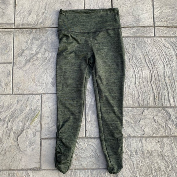 Free People Movement 7/8 Revolve Legging Green Combo - Picture 2 of 11